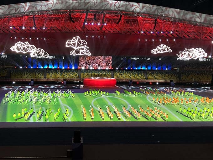 青島燈光音響租賃,青島演出設備租賃,青島LED屏租賃,青島舞美制作搭建