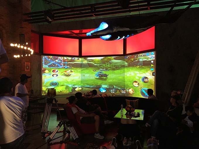 青島燈光音響租賃,青島演出設備租賃,青島LED屏租賃,青島舞美制作搭建