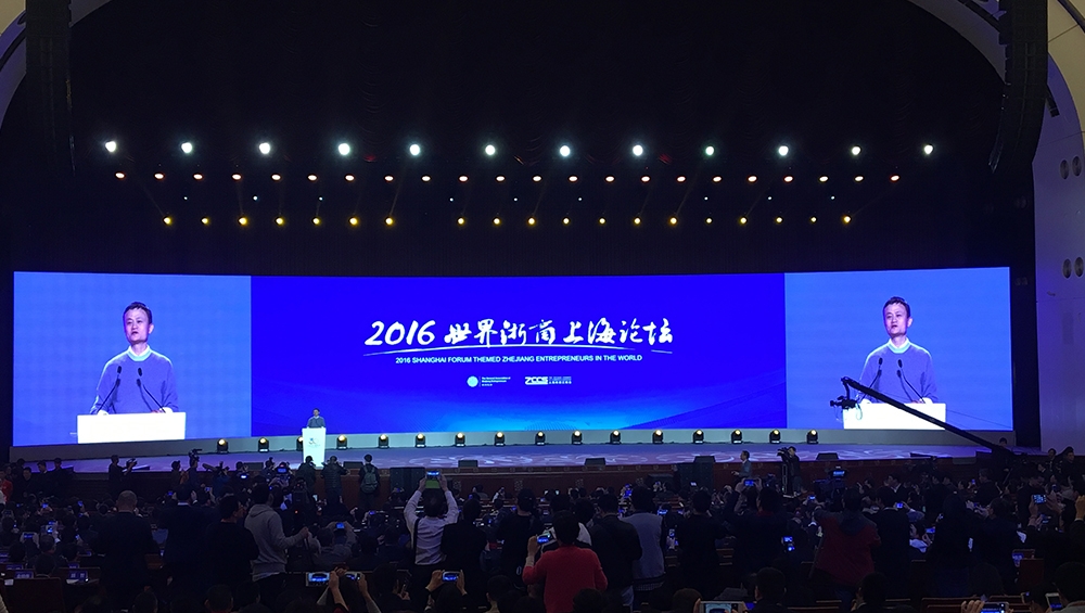 青島燈光音響租賃,青島演出設(shè)備租賃,青島LED屏租賃,青島舞美制作搭建